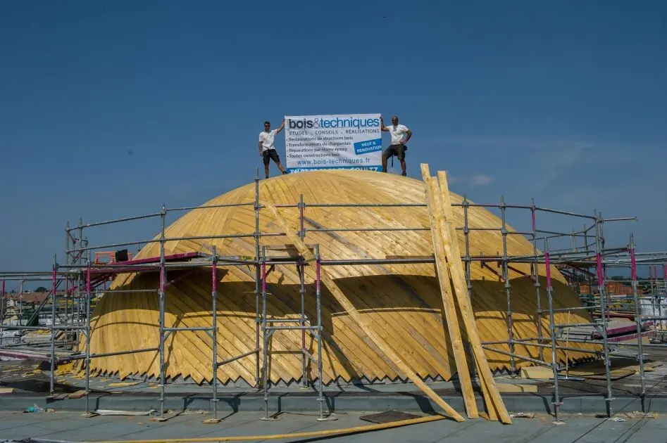Installation de la charpente pour la mosquée de Mulhouse (68)