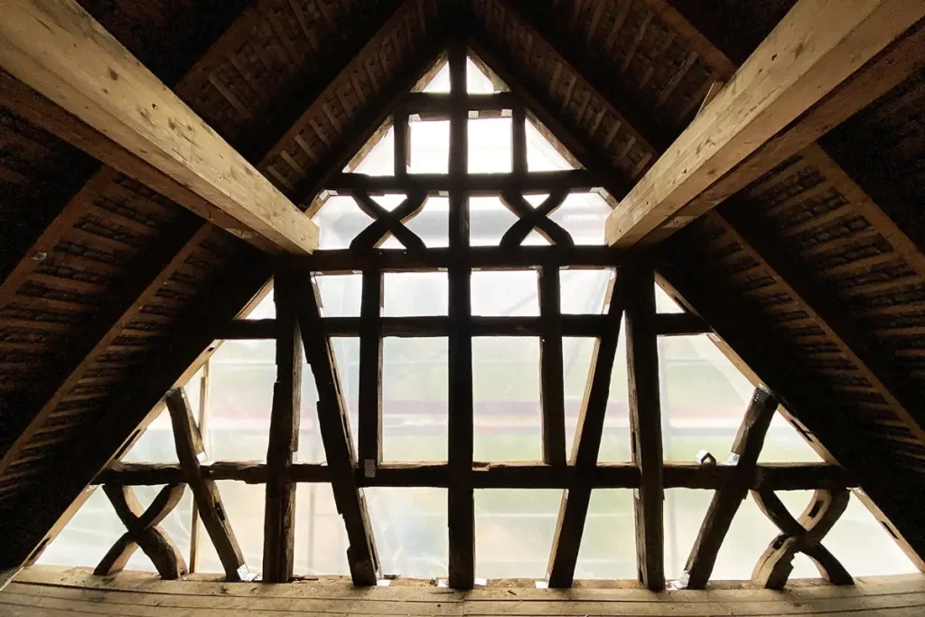 Ossature à colombages d’une maison ancienne